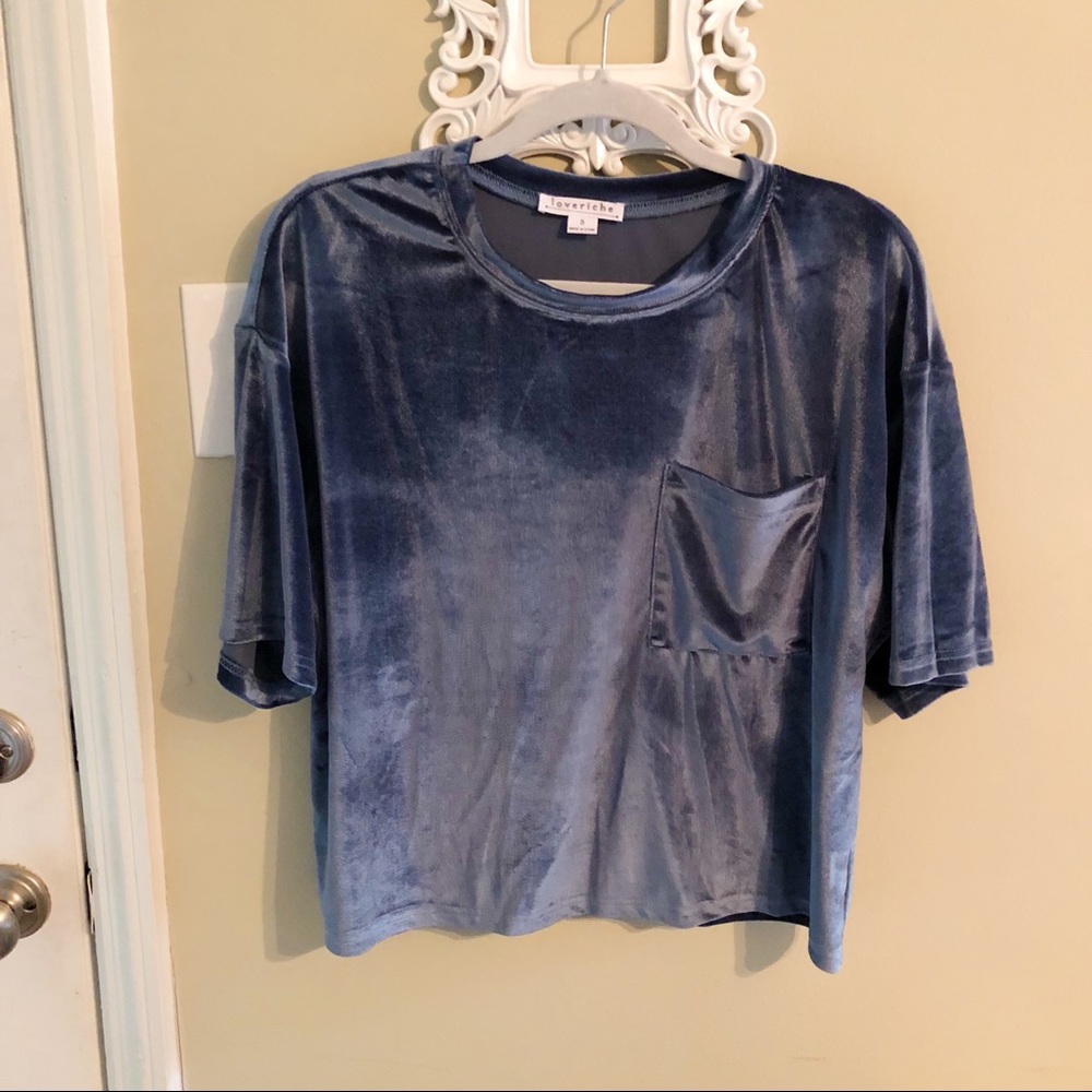 Pocket Velvet Top